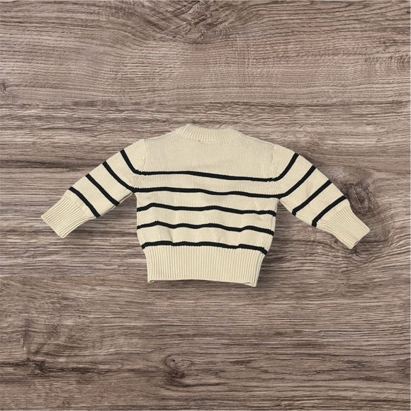 Little Bipsy
NWT
Size 3-6 months 

Cream and Black Striped Sweater - Picture 2 of 3
